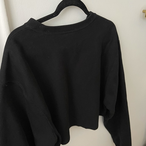 CROPPED CHAMPIONS SWEATER - Picture 2 of 3